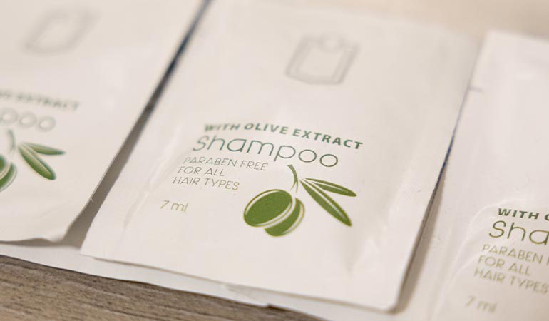 SHAMPOO